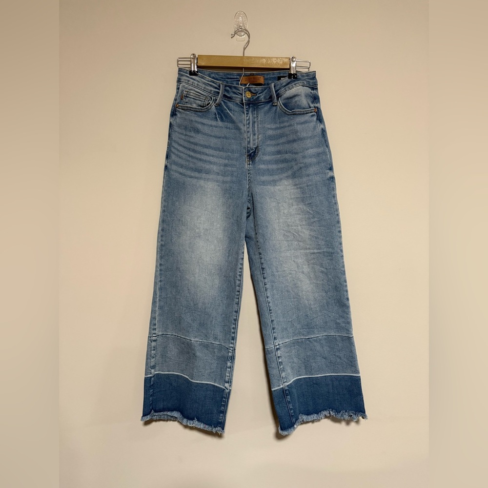 Judy Blue Two-Tone Light Blue Wide Leg Jeans